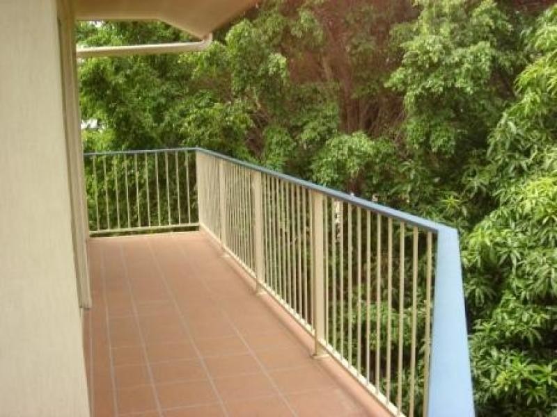 Unit 11/10 Caroline Street, Woody Point QLD 4019