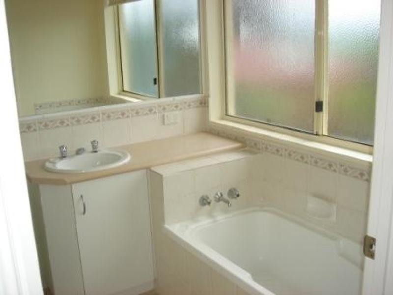 Unit 11/10 Caroline Street, Woody Point QLD 4019