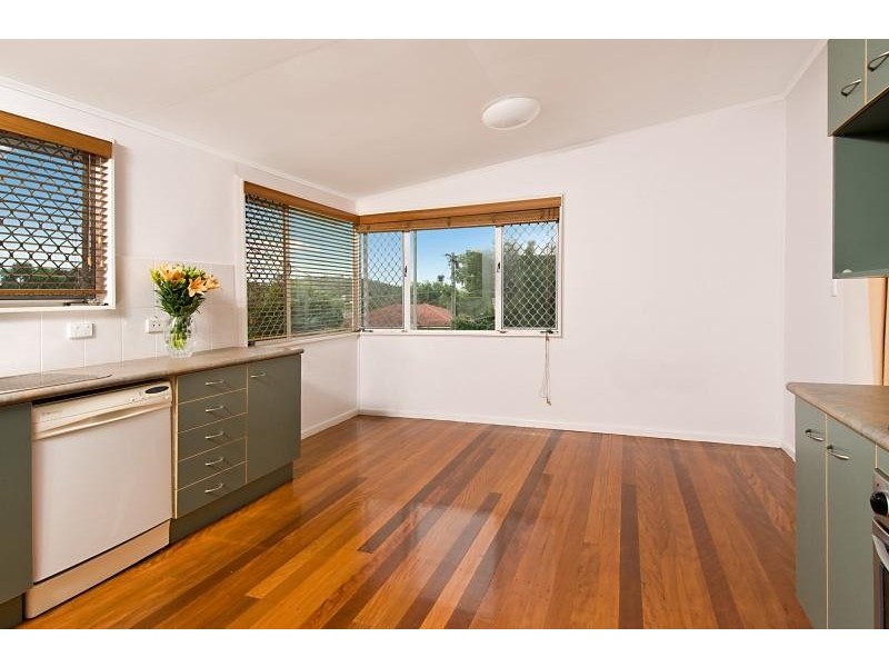 20 Viney Street, Chermside West QLD 4032