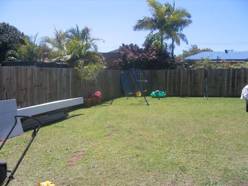 34 Shea Street, Scarborough QLD 4020