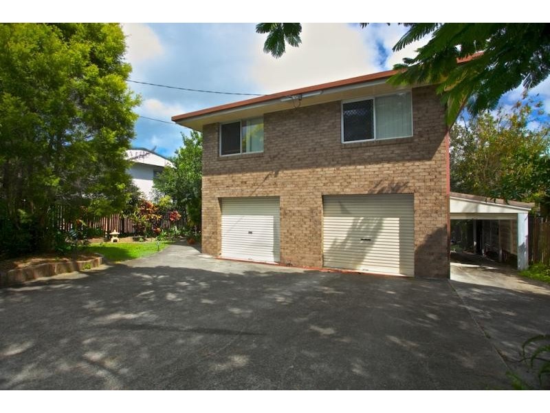 4 Windsor Street, Margate QLD 4019