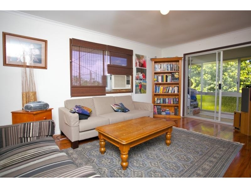 4 Windsor Street, Margate QLD 4019