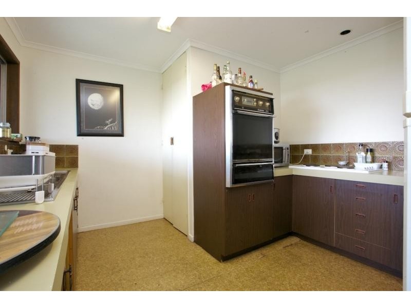 4 Windsor Street, Margate QLD 4019
