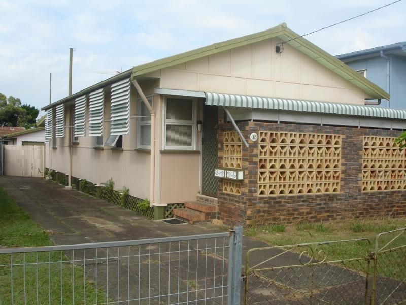 15 Westbrook Street, Woody Point QLD 4019