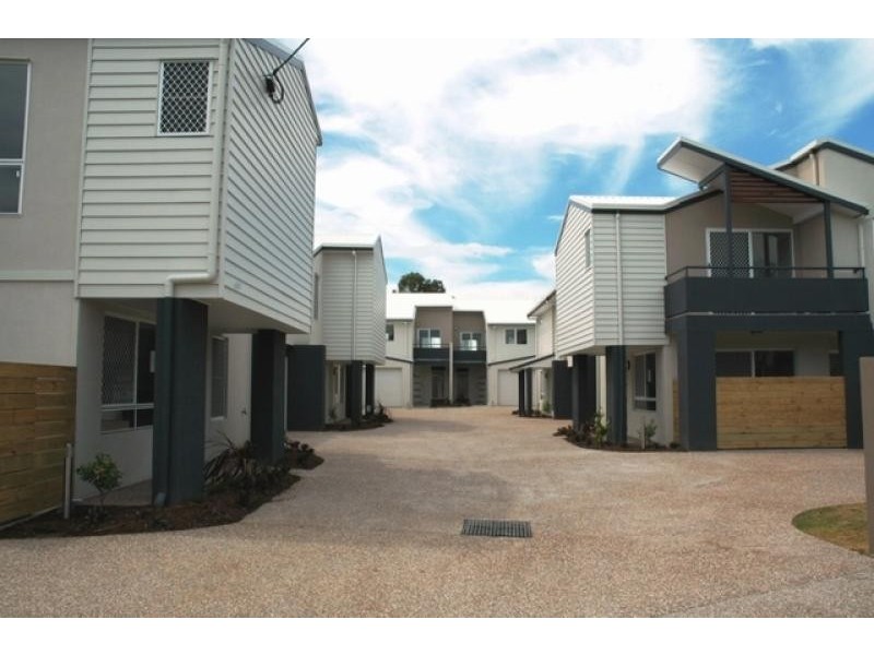 Unit 4/21 Thompson Crescent, Clontarf QLD 4019
