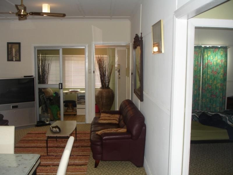 16 CAMPBELL STREET, Scarborough QLD 4020