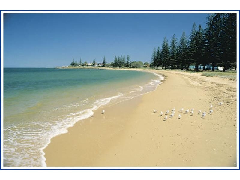 Apartment 2/186 Prince Edward Pde, Scarborough QLD 4020