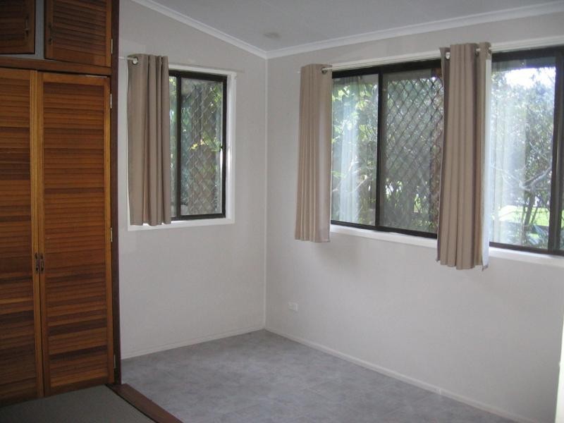 41 Central Ave, Scarborough QLD 4020