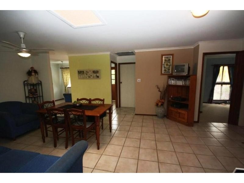 10 NEWPORT DRIVE, Newport QLD 4020