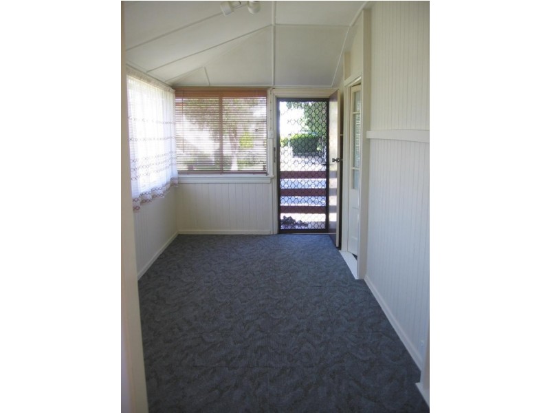 30 Greenup Street, Redcliffe QLD 4020