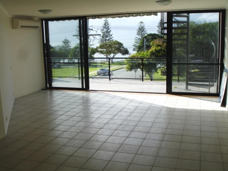 Apartment 3/51 Landsborough Avenue, Scarborough QLD 4020