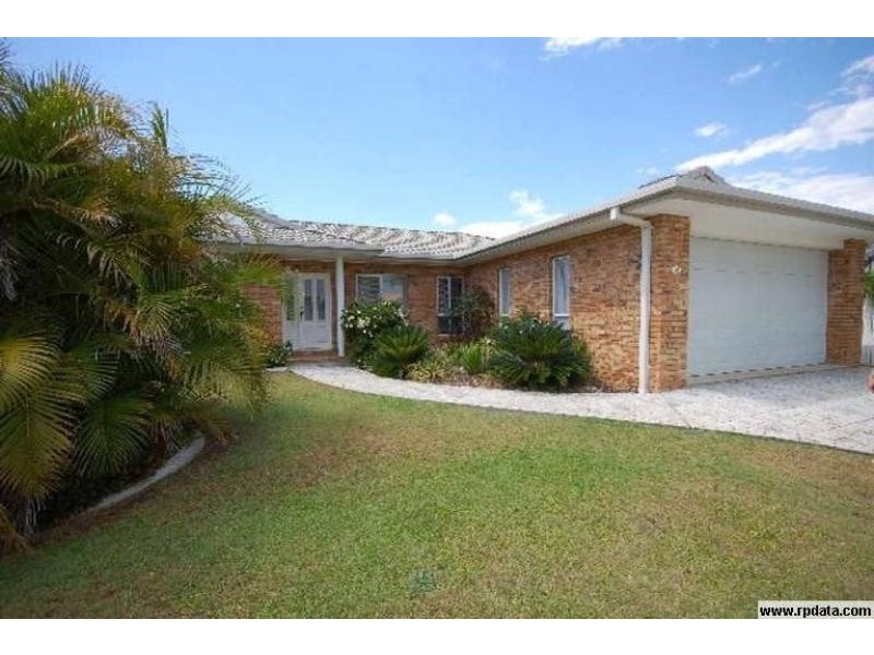 46 Intrepid Court, Newport QLD 4020