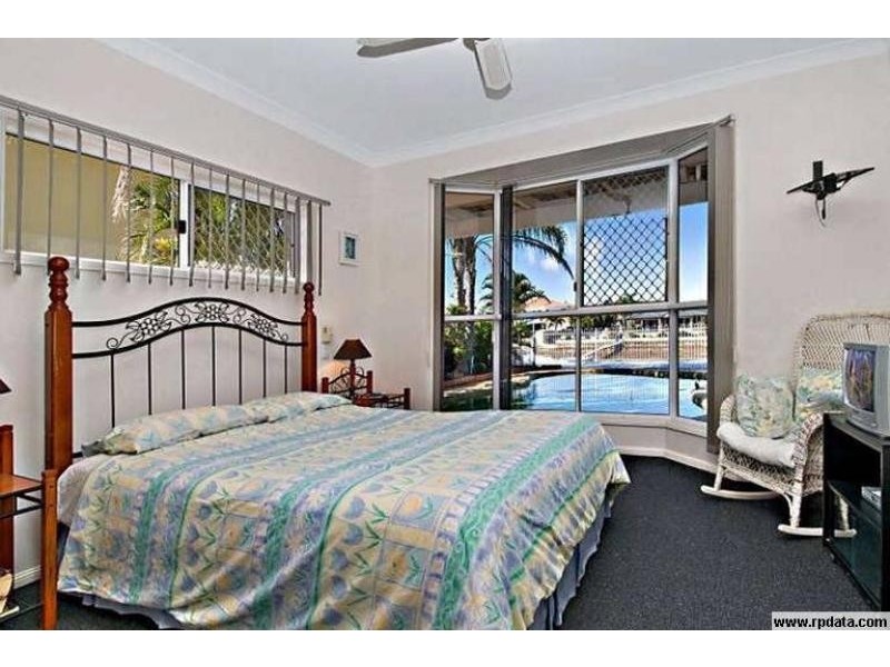 46 Intrepid Court, Newport QLD 4020