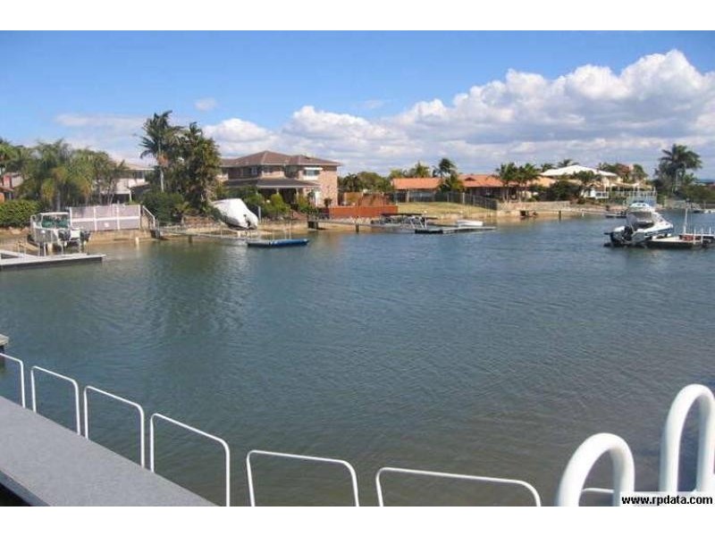 46 Intrepid Court, Newport QLD 4020