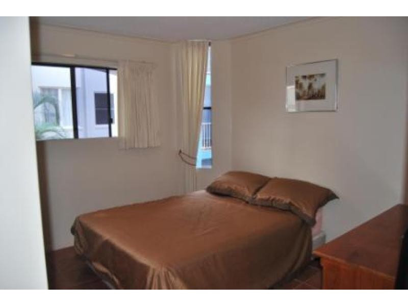 5/51 Landsborough Avenue, Scarborough QLD 4020