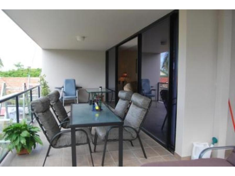 5/51 Landsborough Avenue, Scarborough QLD 4020