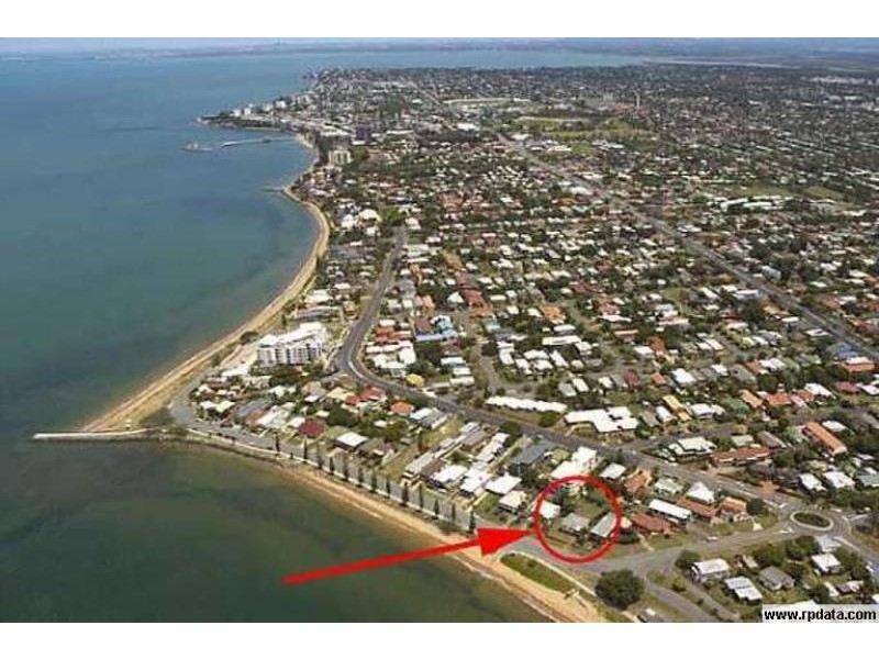67 Flinders Parade, Scarborough QLD 4020