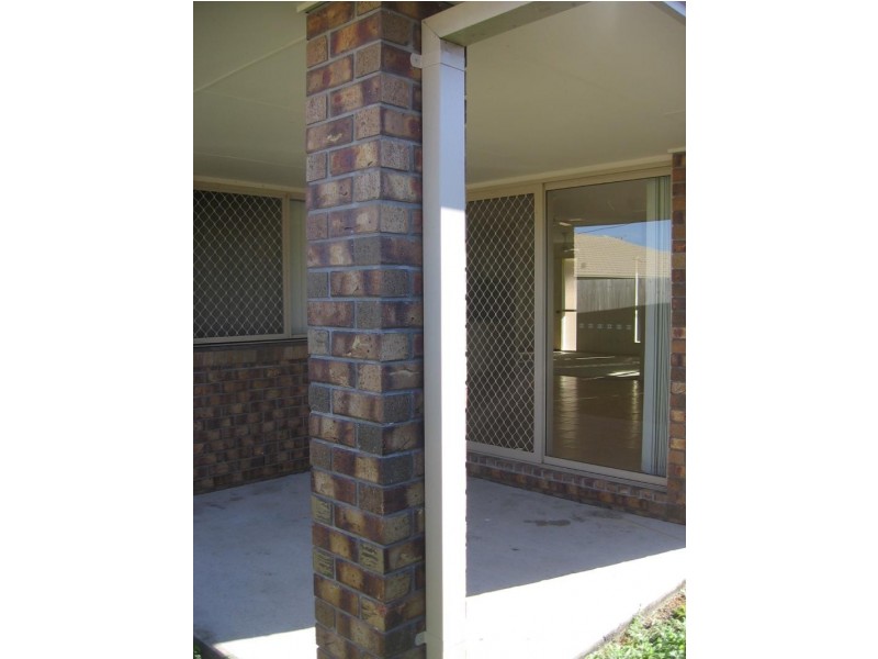 18 Logan Terrace, Deception Bay QLD 4508