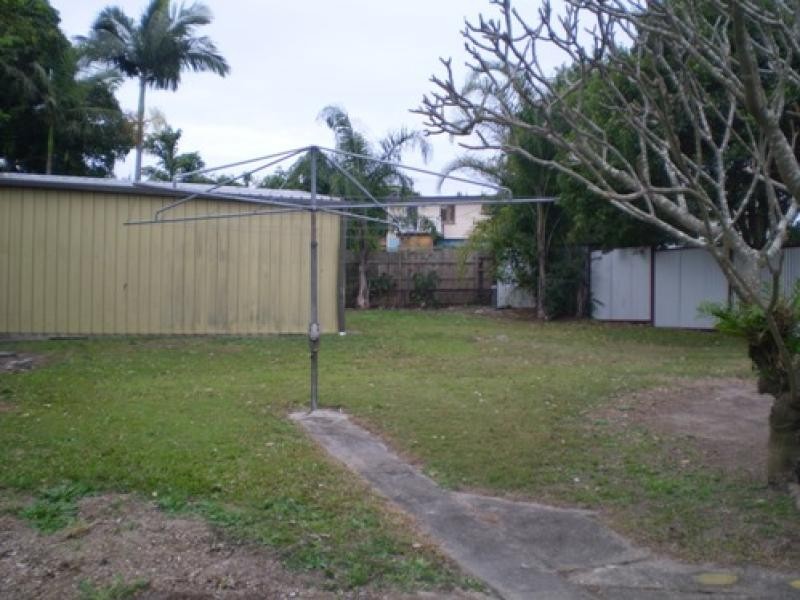 232 MacDonnell Road, Clontarf QLD 4019