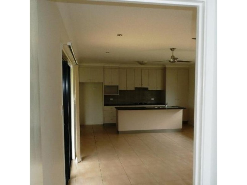 15 Cherrytree Cres, Upper Caboolture QLD 4510
