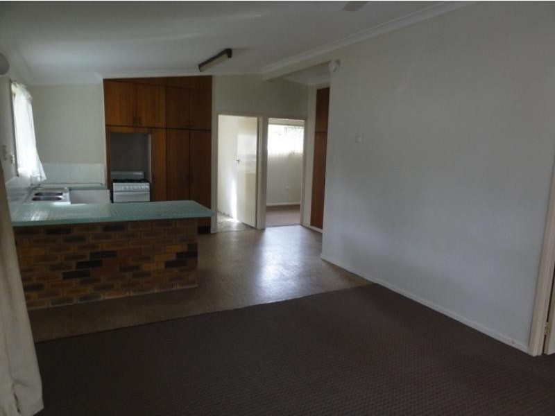 18 Burns Street, Capalaba QLD 4157