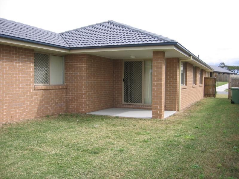 15 Carramar Street, Rothwell QLD 4022