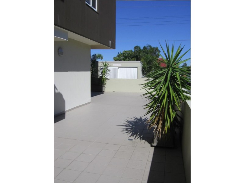 Apartment 1/26 Sydney Street, Redcliffe QLD 4020