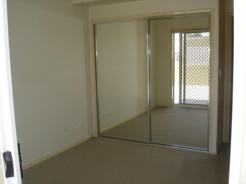 Apartment 1/26 Sydney Street, Redcliffe QLD 4020