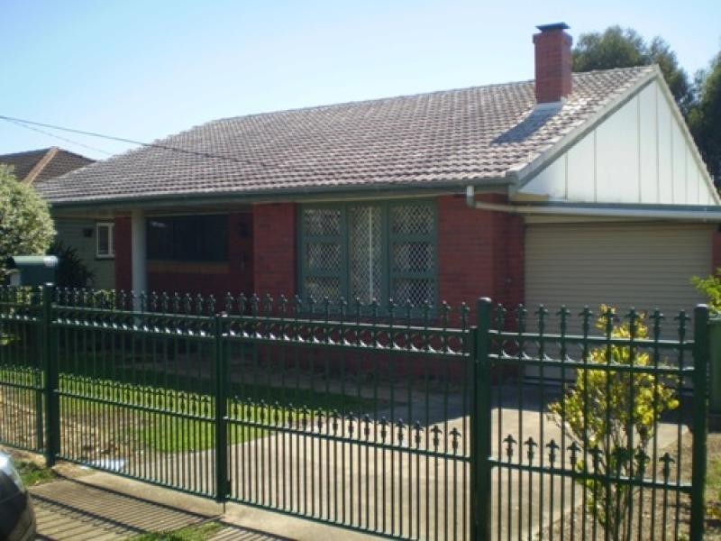 8 Croston Street, Clontarf QLD 4019