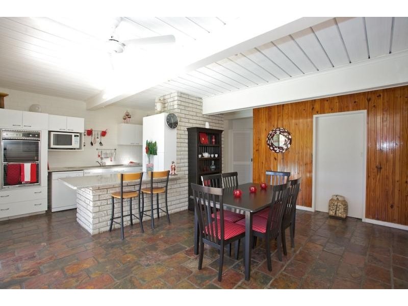 73 Pikett Street, Clontarf QLD 4019