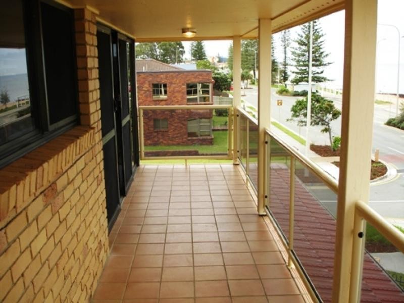 Apartment 2/49 MARGATE PARADE, Margate QLD 4019