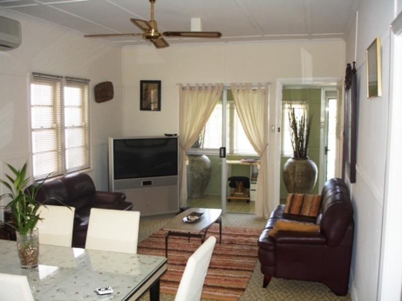 16 CAMPBELL STREET, Scarborough QLD 4020