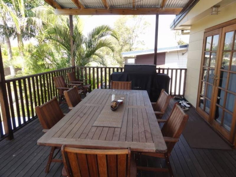 15 Grace Street, Scarborough QLD 4020