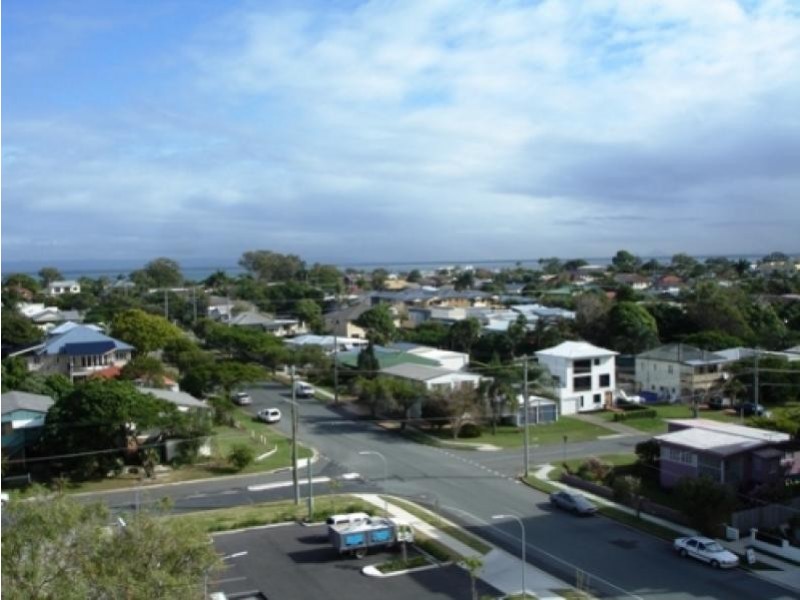 Unit 706/89 LANDSBOROUGH AVENUE, Scarborough QLD 4020