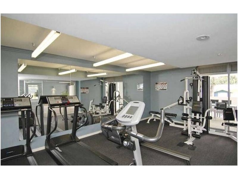 Unit 706/89 LANDSBOROUGH AVENUE, Scarborough QLD 4020