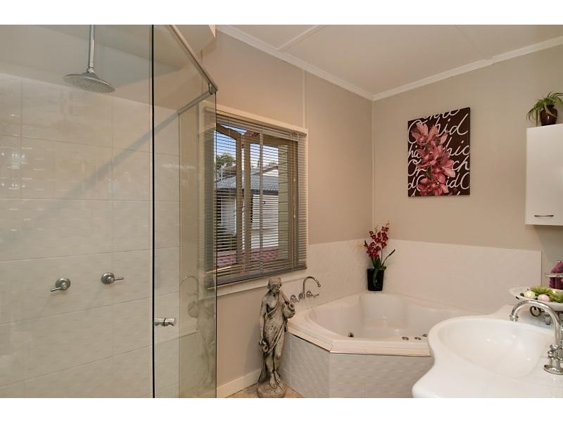 39 Long Street, Clontarf QLD 4019