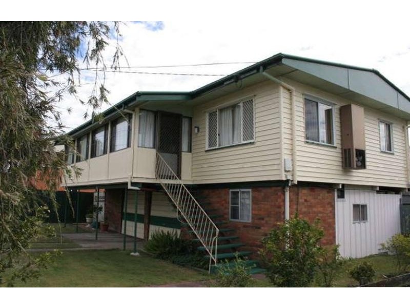 88 Plume Street, Redcliffe QLD 4020