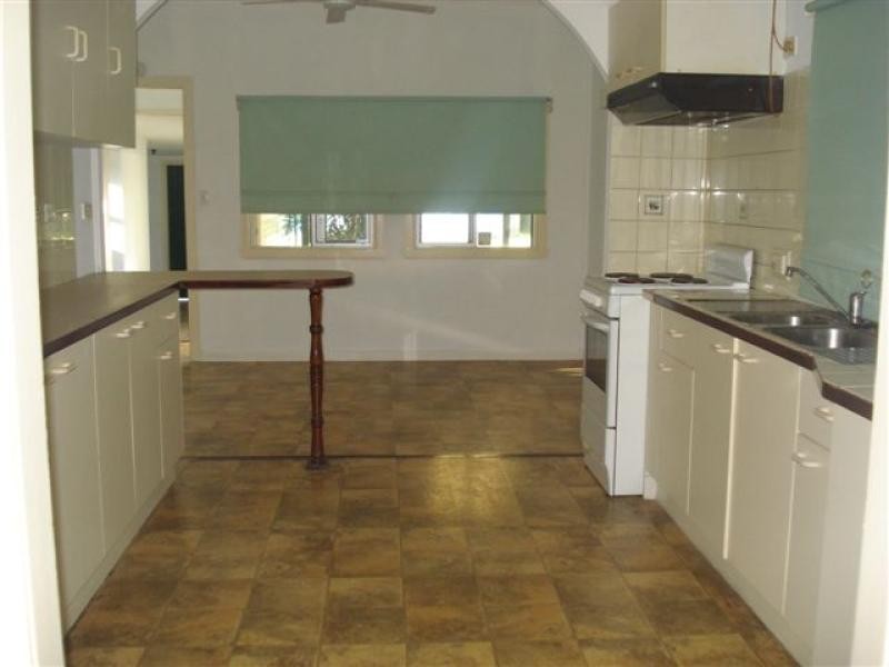 80 Georgina Street, Woody Point QLD 4019