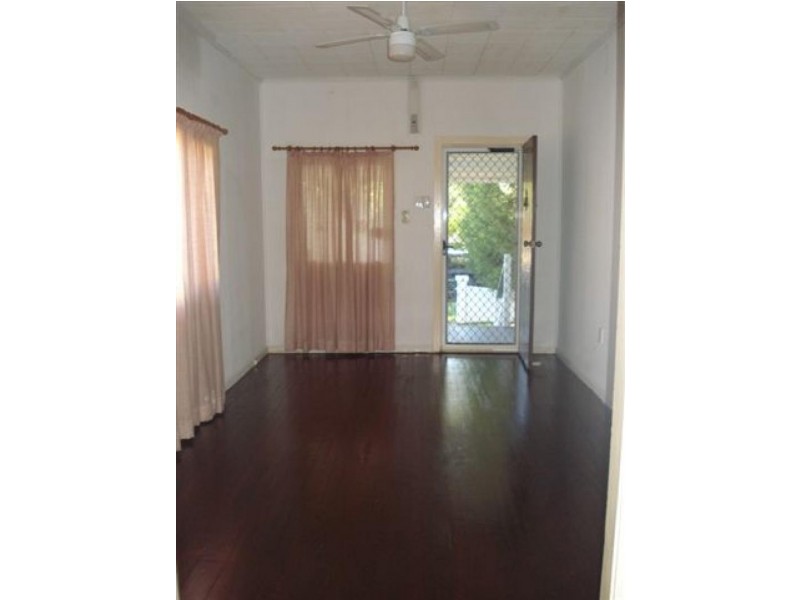 80 Georgina Street, Woody Point QLD 4019