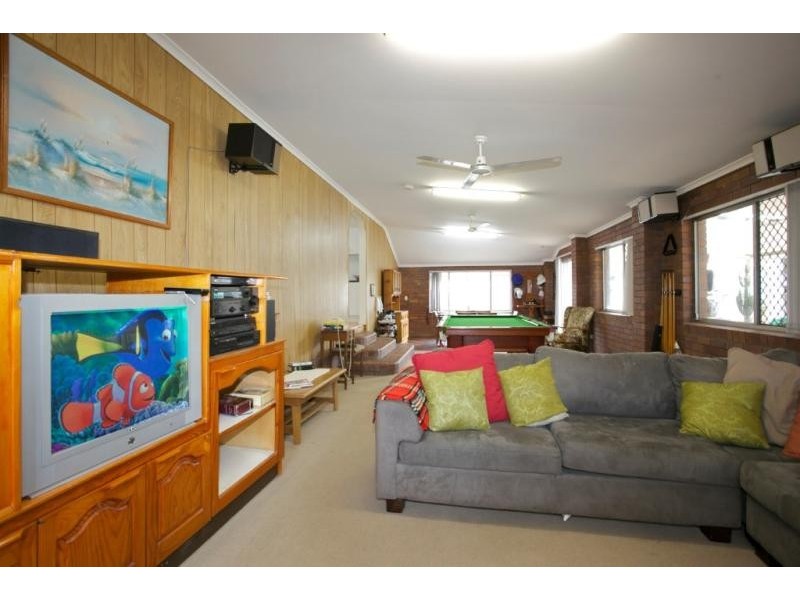 100 Arthur Street, Woody Point QLD 4019