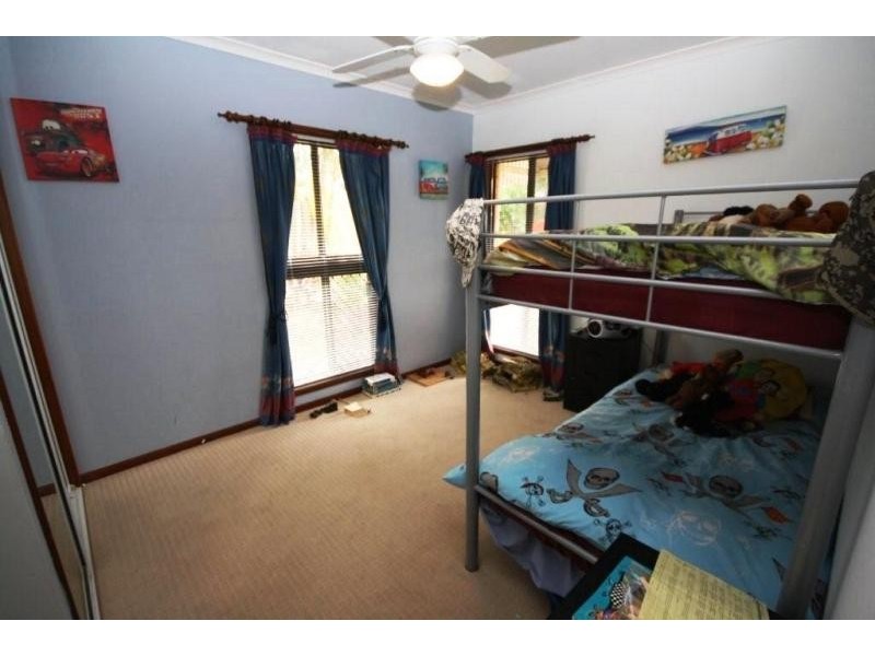 10 Newport Drive, Scarborough QLD 4020