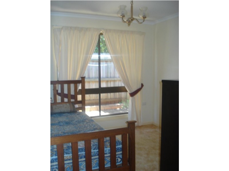 2/34 Queen Street, Scarborough QLD 4020