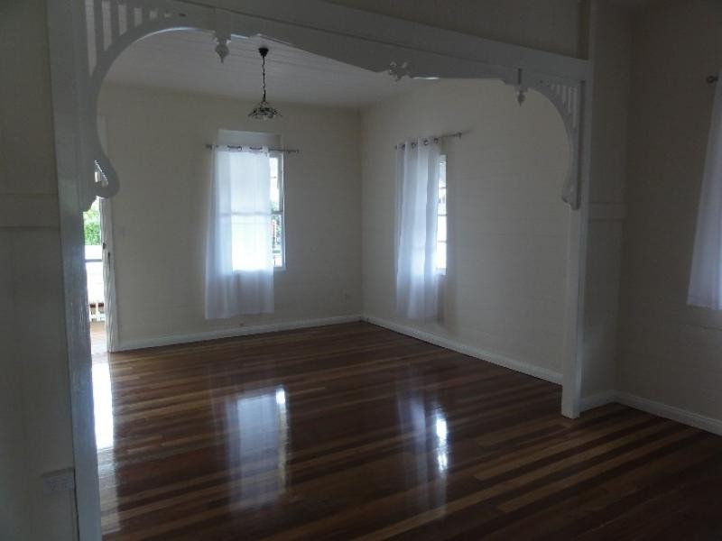 194 Flinders Parade, Sandgate QLD 4017