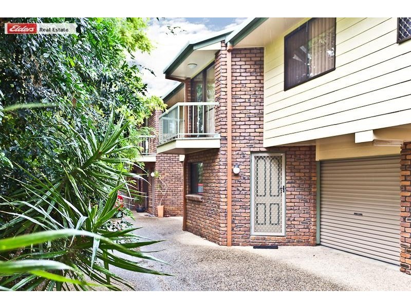 Unit 4/2 Landsborough, Scarborough QLD 4020
