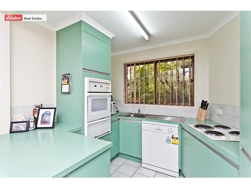 Unit 4/2 Landsborough, Scarborough QLD 4020