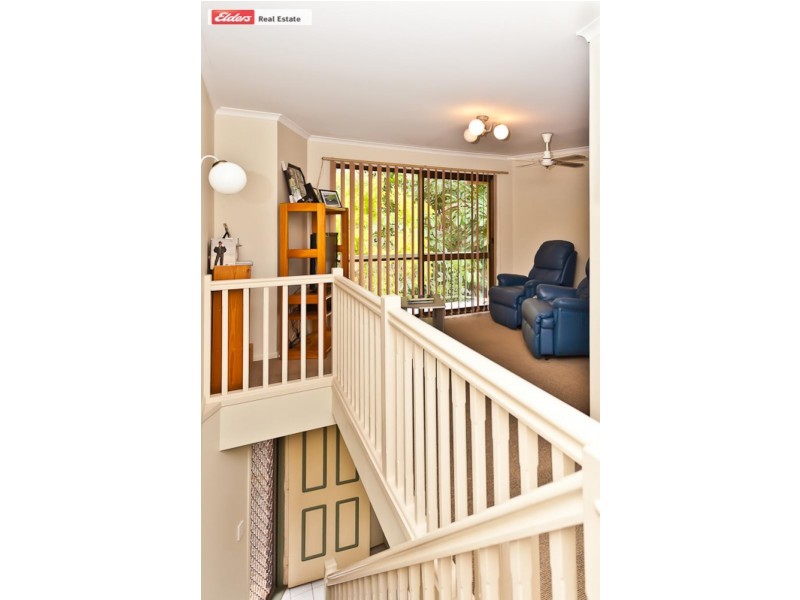 Unit 4/2 Landsborough, Scarborough QLD 4020