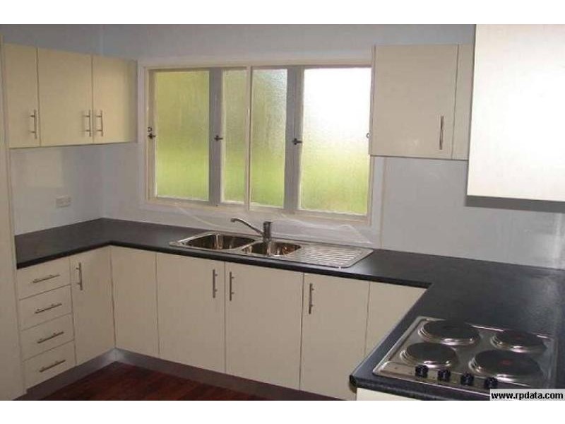 19 Windsor Street, Margate QLD 4019