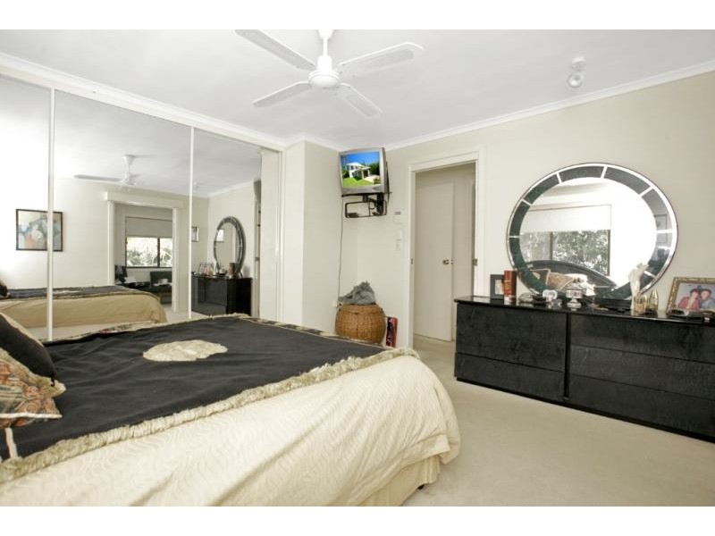 17 FROST STREET, Clontarf QLD 4019