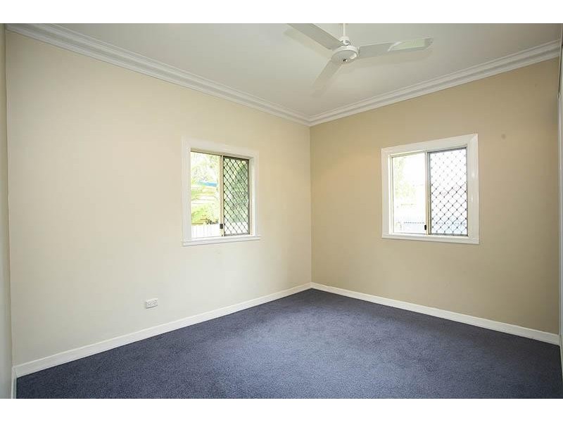 35 Lucas Street, Scarborough QLD 4020