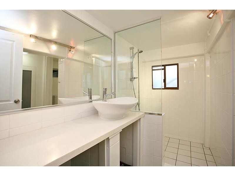 29 Ralph Street, Clontarf QLD 4019